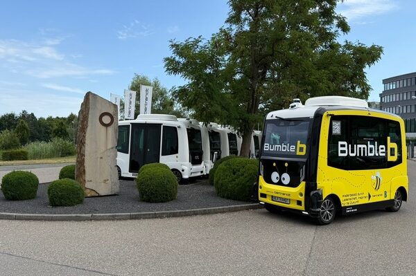Autonome Shuttles für die Mobilität der Zukunft / Bertrandt hat eine klare Vision mit BumbleB