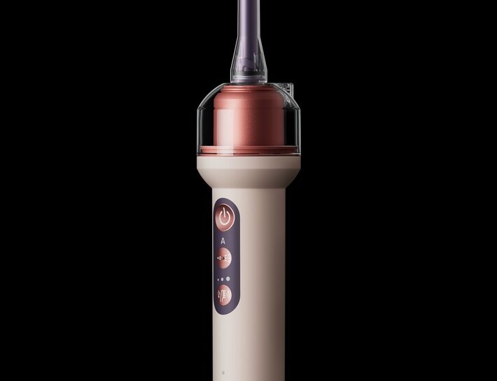 Dyson CameraJet: die erste Zahnbürste mit integrierter Kamera, die Zahnzwischenräume präzise erkennt und gezielt reinigt.[1]